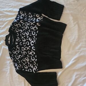 NINE WEST SWEATER